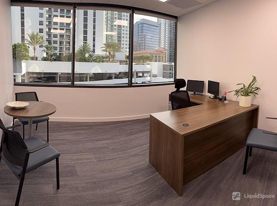 Working at Office Edge - Coral Gables at Miami