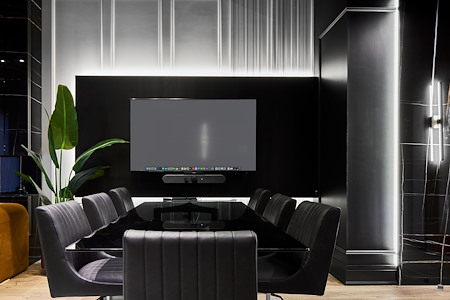 Privat & Luxurious Business Lounge - Oakville Business Lounge Office