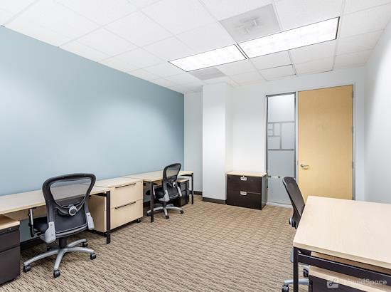 Working at Regus || Lighton Tower at Overland Park
