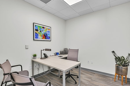 Office Evolution- Jacksonville Brooklyn - Private Office- Interior