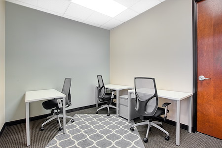 Regus | ELW Building - Day Desk