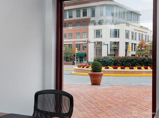 Working at Carr Workplaces - Duke Street at Alexandria