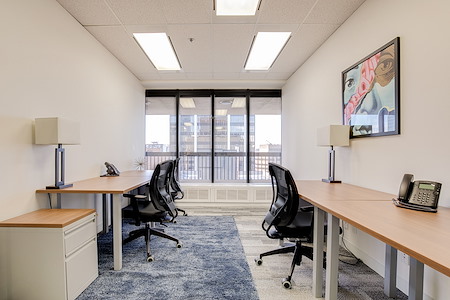 Regus | AB, Calgary - McDougall - Day Desk