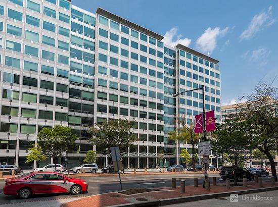Working at Carr Workplaces - K Street at Washington