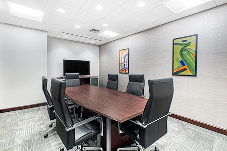 Regus | Downtown - Meeting Room