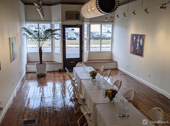 Working at Cubit Coworks at Holyoke