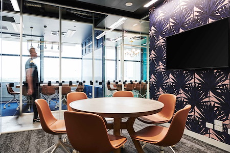 CreativeCubes.Co - South Melbourne - Between Two Ferns