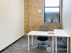 Regus | ON, Toronto - Powerhouse St