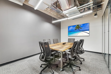 Venture X Palmetto Bay - The Huddle Room