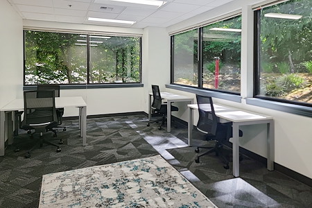 Regus | Issaquah - NE Gilman Blvd - Day Desk