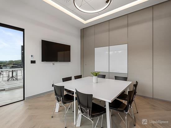 Working at 2C2B Coworking- Mascouche at Mascouche