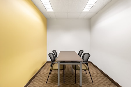 Regus | City Centre - Royal Bank Building - Meeting Room