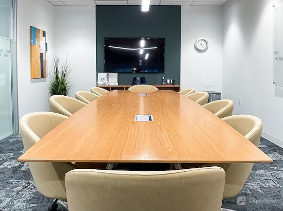 Working at Regus | Exchange Tower at Toronto