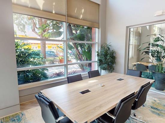 Working at Apt CoWork at Cottonwood Bayview at St. Petersburg