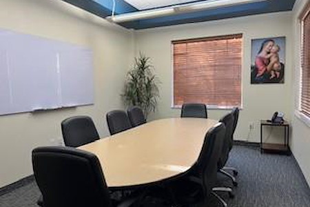 ComCenter at Lakewood Ranch - Raphael Boardroom