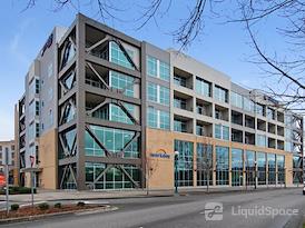 Regus | Beaverton Round
