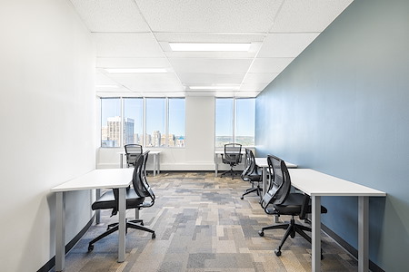 Regus | AB, Calgary – Altius Centre - Day Desk