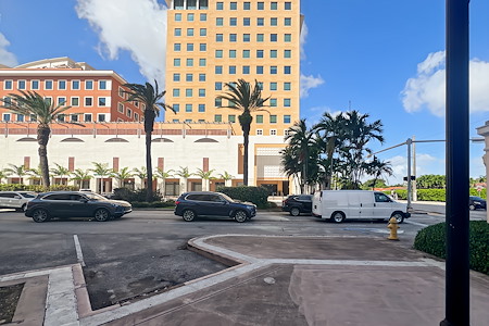Regus | FL, Coral Gables - Columbus Center - Private Office
