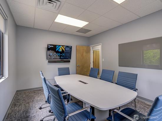 Working at Kon-Nik Office Suites at Henrico