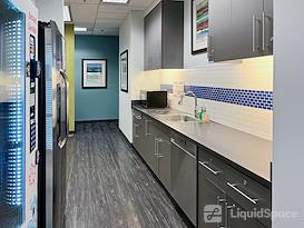 Regus | Yonge and Sheppard
