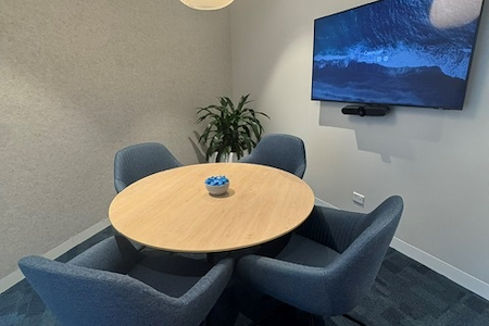 CorporateCubes.Co - Geelong - Carousel I 4 Person Meeting Room