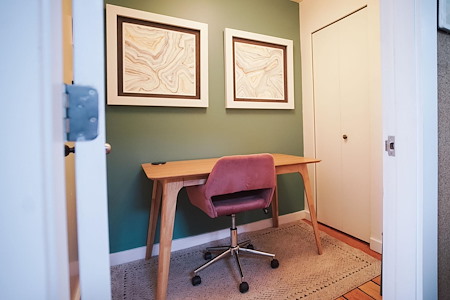 OneSpace - 1 Person Office (with Monitor)