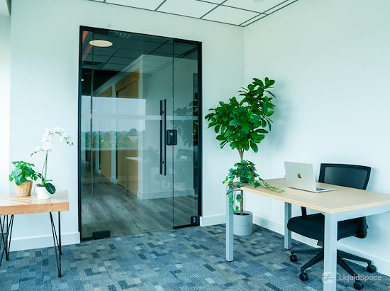 Working at Venture X Etobicoke at Toronto