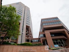 Regus | Metro Plaza II
