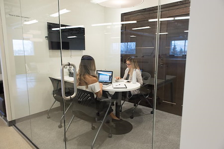 Launch Coworking Space - Southside - Dream - Meeting Room