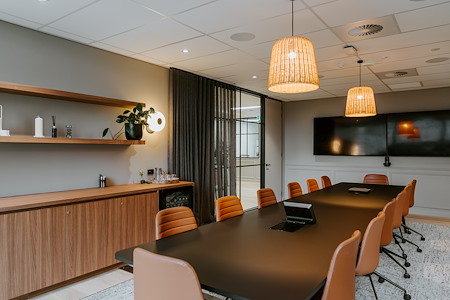 The Loft Workspaces - The Library