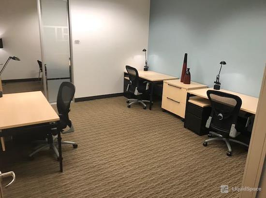 Working at Regus | Lighton Tower at Overland Park