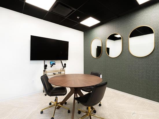 Working at Lucid Private Offices | Alpharetta - Old Milton Parkway at Alpharetta