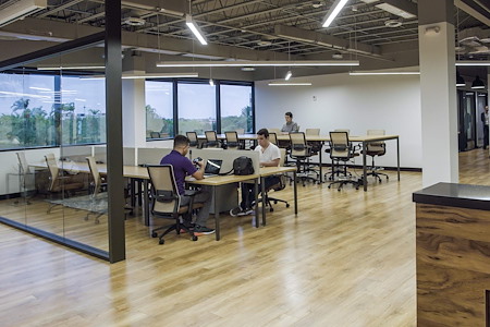 Venture X  Doral - Coworking Day Pass