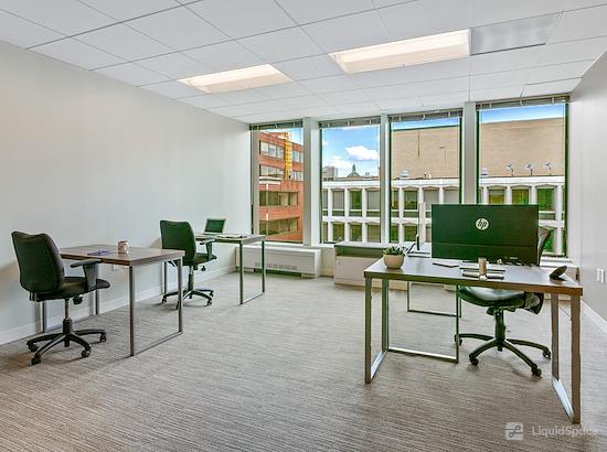 Working at District Offices Farragut at Washington