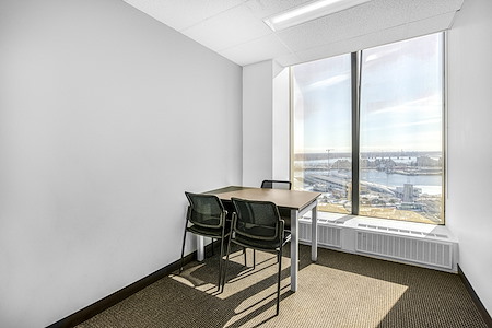Regus | Place d'Armes - Meeting Room