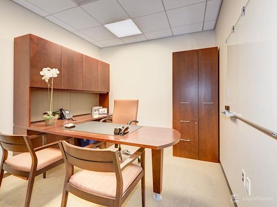 Working at Carr Workplaces - Friendship Heights at Chevy Chase