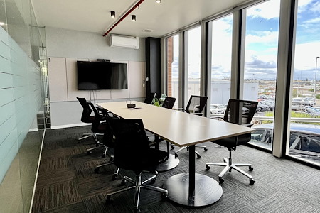 CLIK Collective - Meeting Room 1