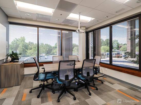 Working at Office Evolution - Overland Park at Overland Park