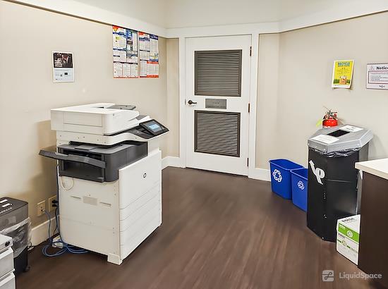Working at Regus | River Park Center at Portland