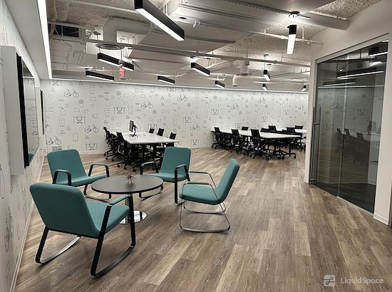 Working at Regus | Washington - 1015 15th Street at Washington