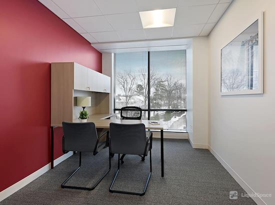 Working at Carr Workplaces - Friendship Heights at Chevy Chase