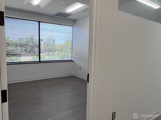 Working at Oasis Office Space- Lanham Forbes at Lanham