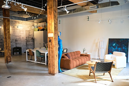 Miraki Life Workspace - Creative Space Perfect for Off-sites
