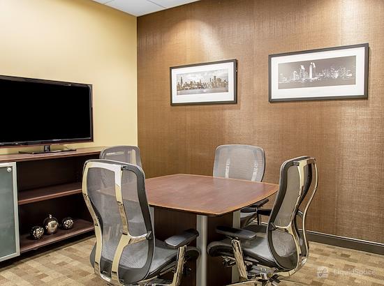 Working at Regus | Leawood - Park Place at Leawood