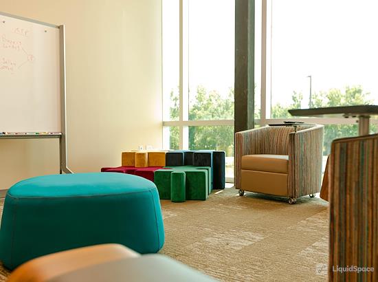 Working at 4 & Co Coworking Spaces - Land O' Lakes at Land O' Lakes