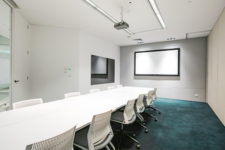 Waterman Workspaces (Chadstone) - Gates Boardroom