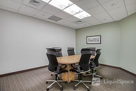 Regus | The District