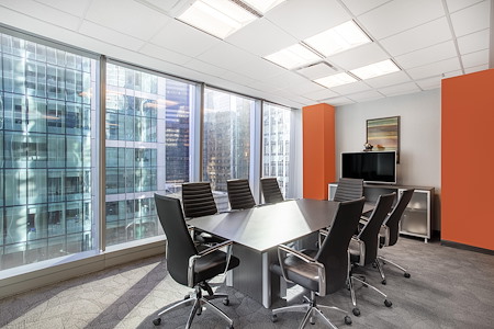 Regus | MNP Tower - Meeting Room
