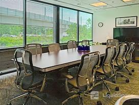 Regus | WA, Mountlake Terrace - Redstone Corporate
