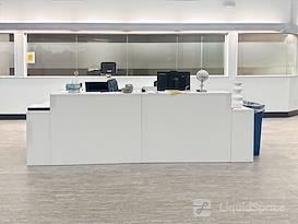 Regus | FL, Pensacola – 545 Brent Lane